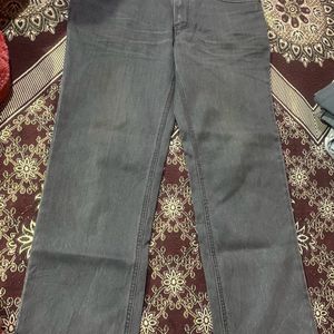 Loose Fit Jeans Balck Slightly Used But Good In Co