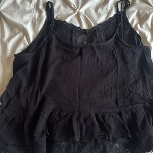 Forever 21 Sleeveless Black Crop Top