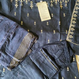 Navy Blue Beautiful Kurta Set For Traditional Wear