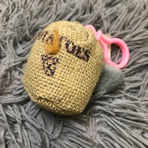 Cute Kitty In The Bag Keychain (without Sound)