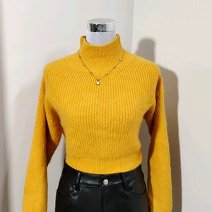 Cropped Turtle Neck Pullover 🆕🇸‌🇦‌🇱‌🇪‌24hrs