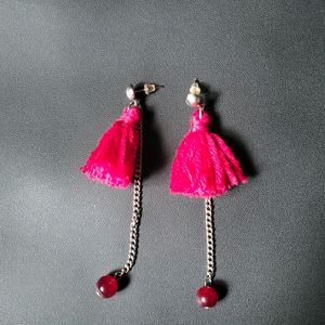 RED UNIQUE EARRINGS