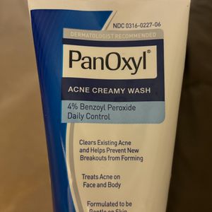 panoxyl 4% benzoyl peroxide face wash