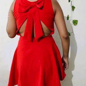 Tie Backless Cut Out Back Pleated Red Dress