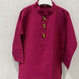 Parrot Emblishment Kurta