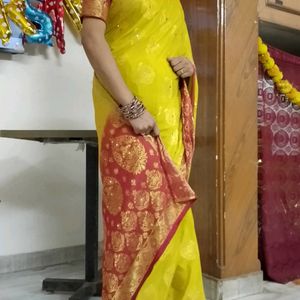 Banarsi Silk Saree With Blouse