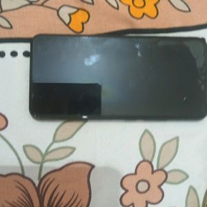 Vivo Y17 smartphone