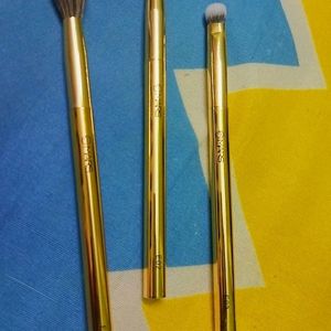 Eyeshadow Brushes Set Of 3