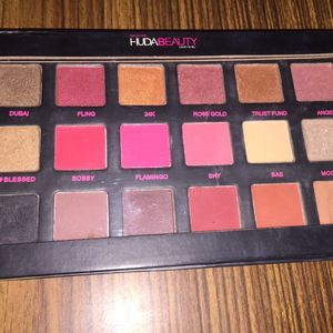 HUDABEAUTY EYESHADOW And Lakme Kajal