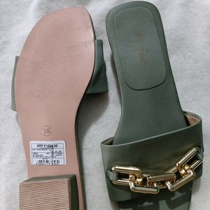 Slip-on Chunky Heels With Chain