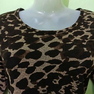 LEOPARD PRINTED FULL SLEEVE TOP