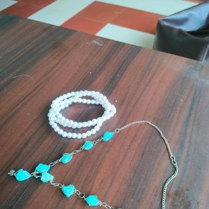 FREE PEARL CHAIN!! With Beach Themed NECKLACE