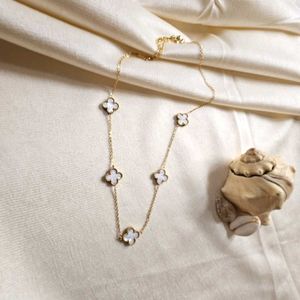 Anti-tarnish 5 Four Clover Long Chain necklace