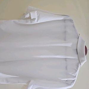 NMen's White Collar T-shirt