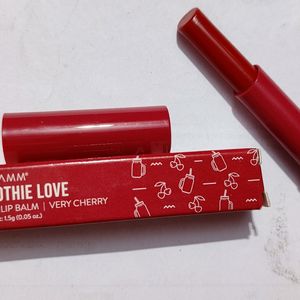 Myglamm smoothie Love Tinted Lip Balm