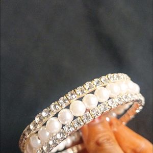 Pearl Bracelet