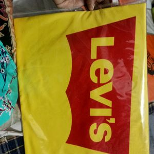 M Size Levi's T Shirt