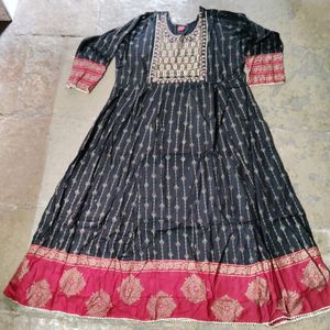 Golden Printed Ethnic Kurti