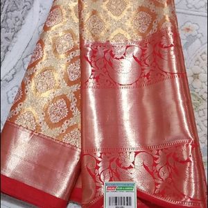 Flat Sale😍😍 Get This Pure Silk Saree @13999/