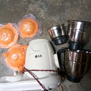 LG Suprimo 750 Watt Mixer Grinder