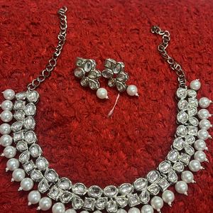 Very Beautiful Necklace  Silver Colour