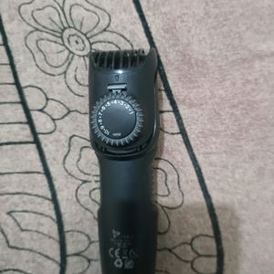 Brand New Trimmer (Not Even Used For A Single tym)