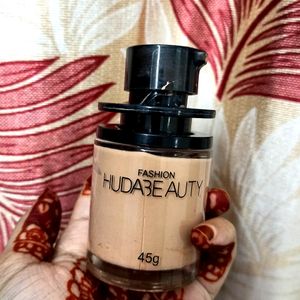 Huda Beauty Foundation