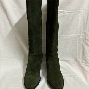 PRICE DROP💥Kaleidoscope Green Suede Boots