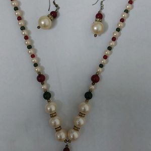 Pearl Jewellery Set