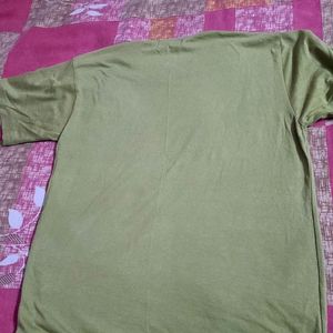 Green Tshirt