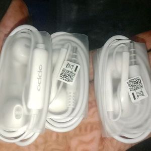 Pack Of 20 Headphones