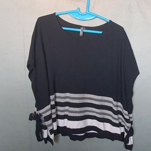 Kaftan style LOV Pullover Top