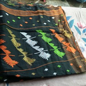 Dhakai Jamdani Saree.