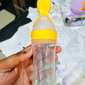 Silicone Easy Squeezy Baby Food Feeder