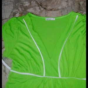 Green Colour Top Of Max Brand