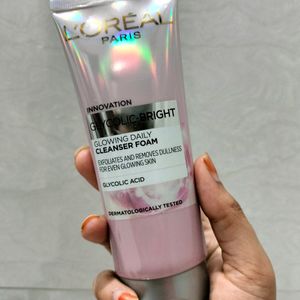 Loreal Paris Glycolic-Bright Cleanser.