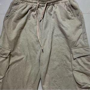 Comfy Khaki Colour Cargo Pants