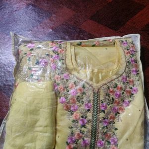 Beautiful Sharara Suit For Any Function