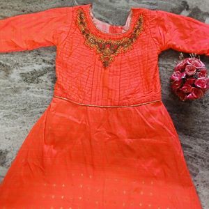 WOMEN ETHNIC GOWN