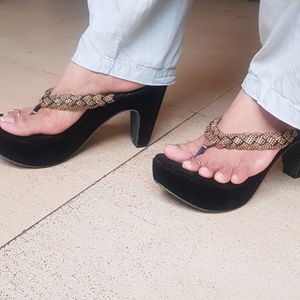 Black Heels 39 Size