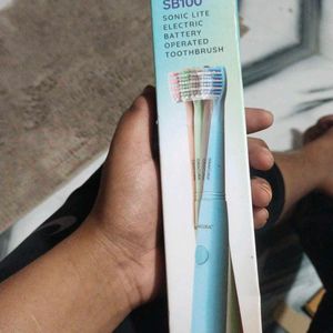 NEW WITH TAG ELECTRICAL TOOTHBRUSH