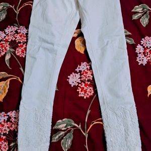 White Embroidery Jeans