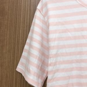 Peach & White T-shirt