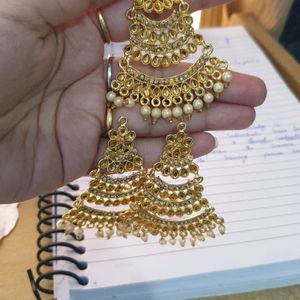 PUNJAB DI JATTI  MANG TIKA AND EARING SET