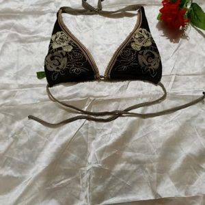 Embroidery Stylish Bra🤎