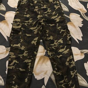 Army Print Jogger