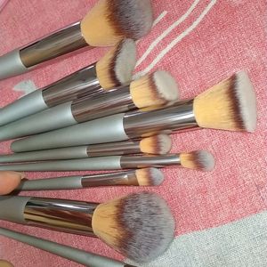 Branded Makeup Products Good Quality