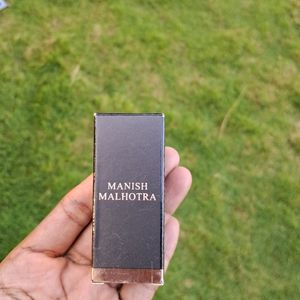 Myglamm Manish Malhotra Nailpolish- Sterling Lace