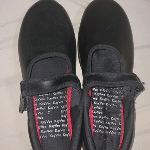 KayVee Black School Shoes, Size 7