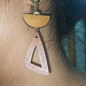 Wooden Touch Earings